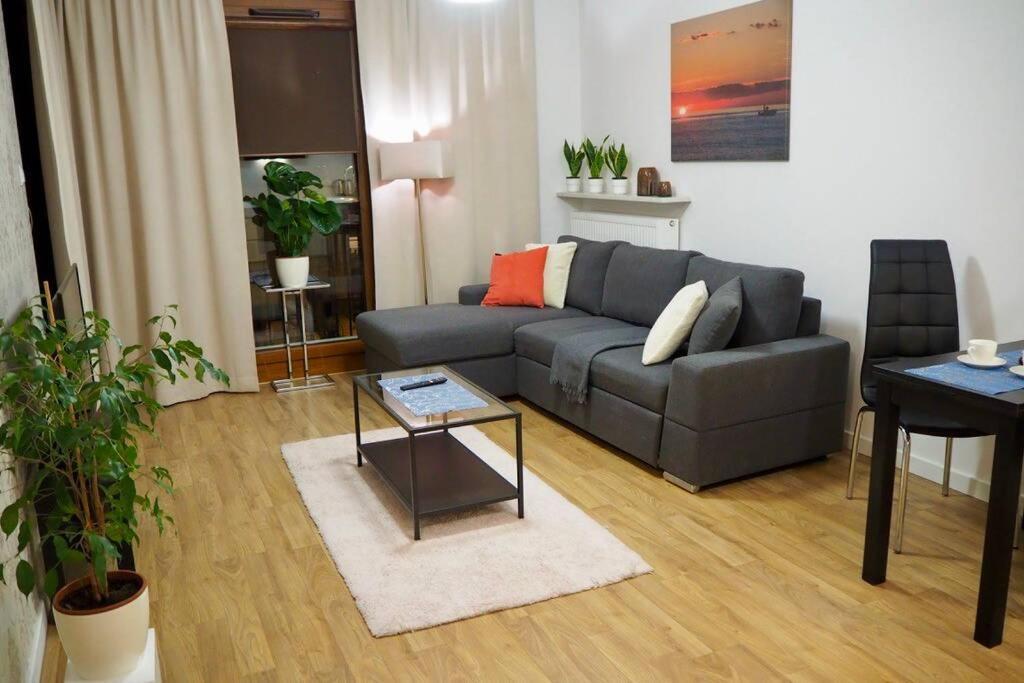 Wilanow Apartment Close To Town Hall And Palace Varsó Kültér fotó