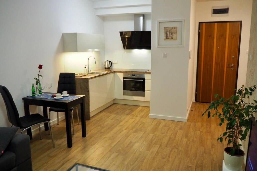 Wilanow Apartment Close To Town Hall And Palace Varsó Kültér fotó